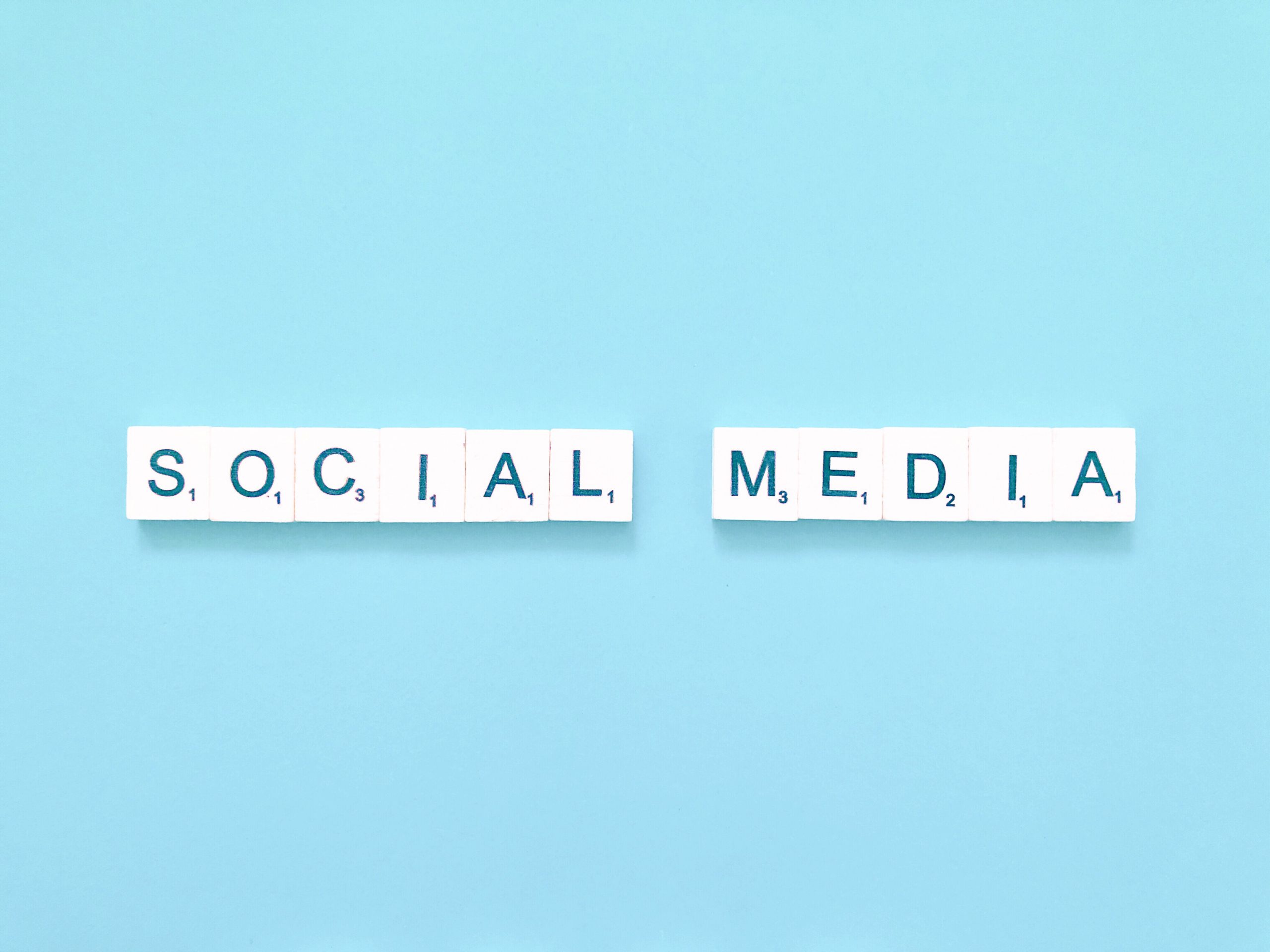 Social-Media-Retainer
